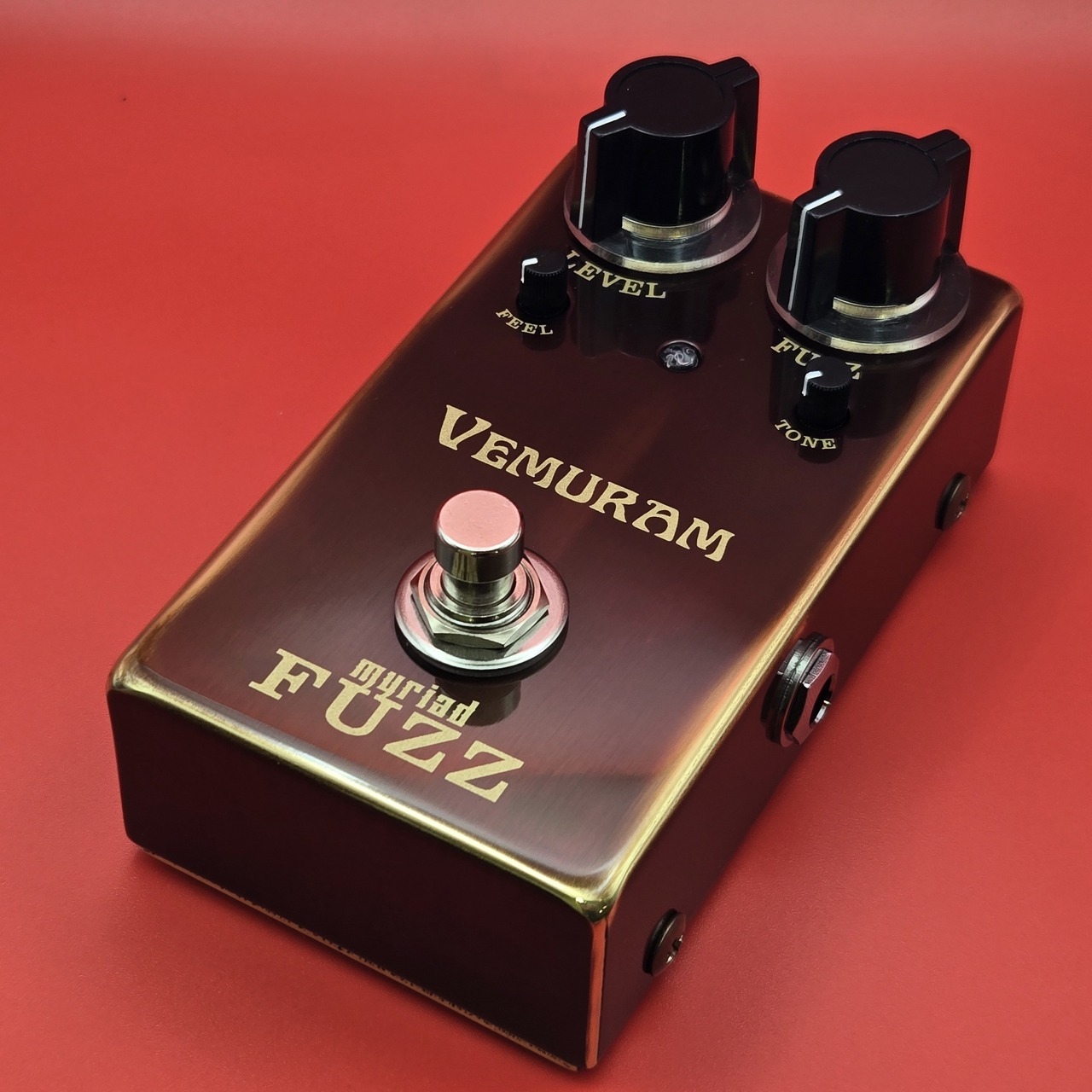 Vemuram Myriad Fuzz 1000番台　おまけでT S ミニ Vemuram Myriad Fuzz 1000番台 おまけでT S ミニ Vemuram Myriad
