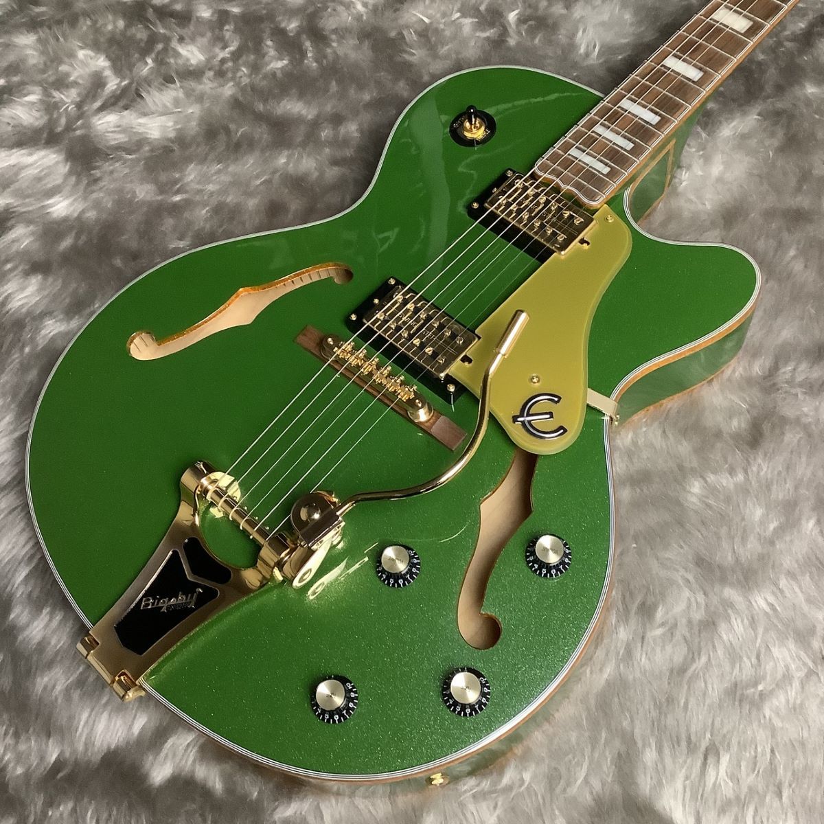 Epiphone Emperor Swingster (管理ヒテテ）-