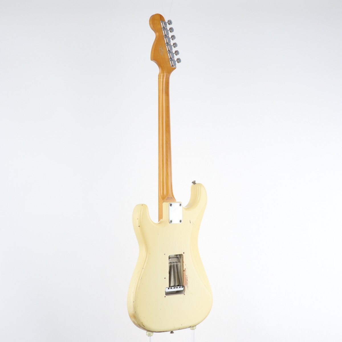 Fender Japan Stratocaster ST68-120SPL Vintage White 【心斎橋 Fender Japan Stratocaster ST68-120SPL Vintage White 【心斎橋
