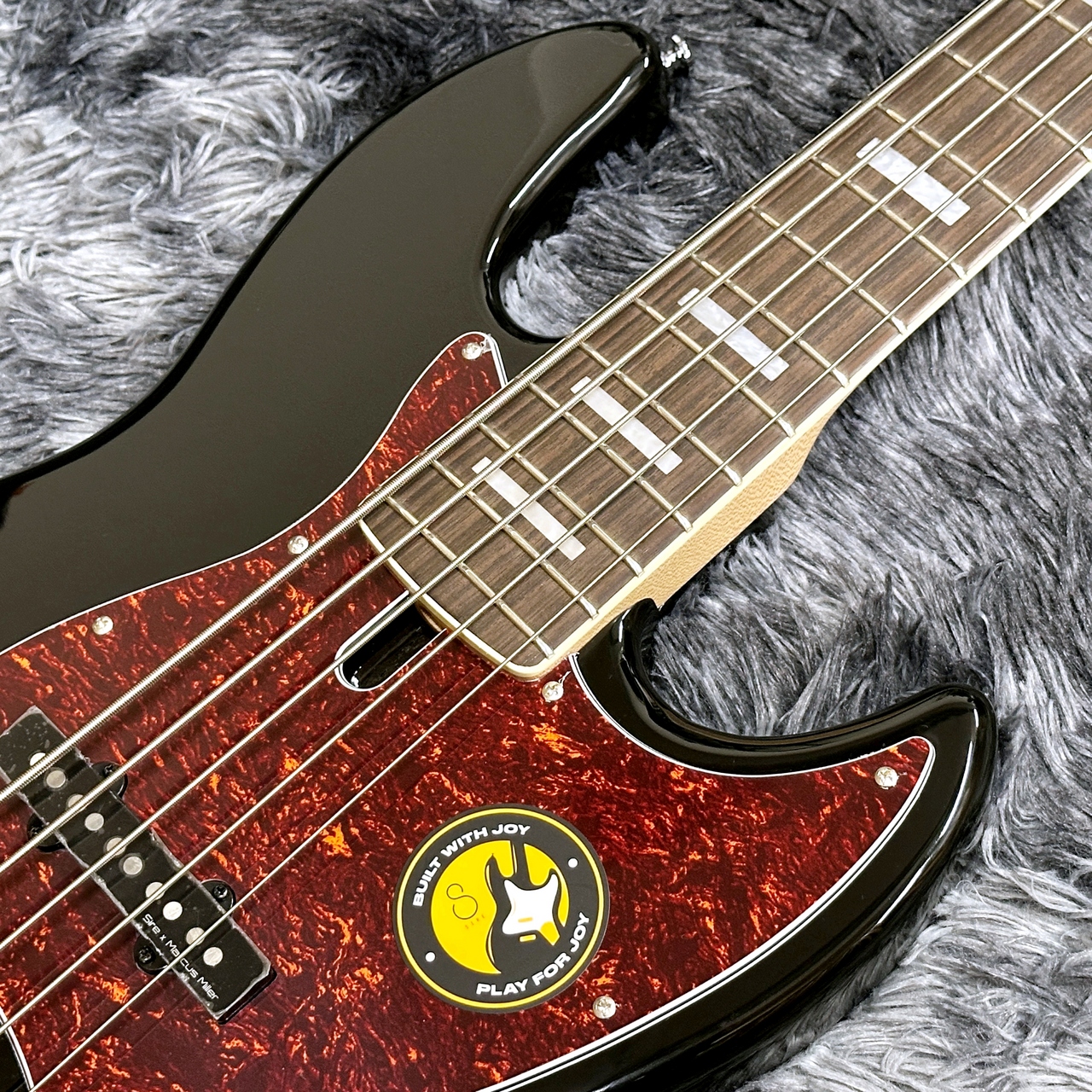 Marcus Miller Sire （サイヤー）V7 エレキベース Sire Marcus Miller Z7 5-String NT (Natural) 【2025年製】【5