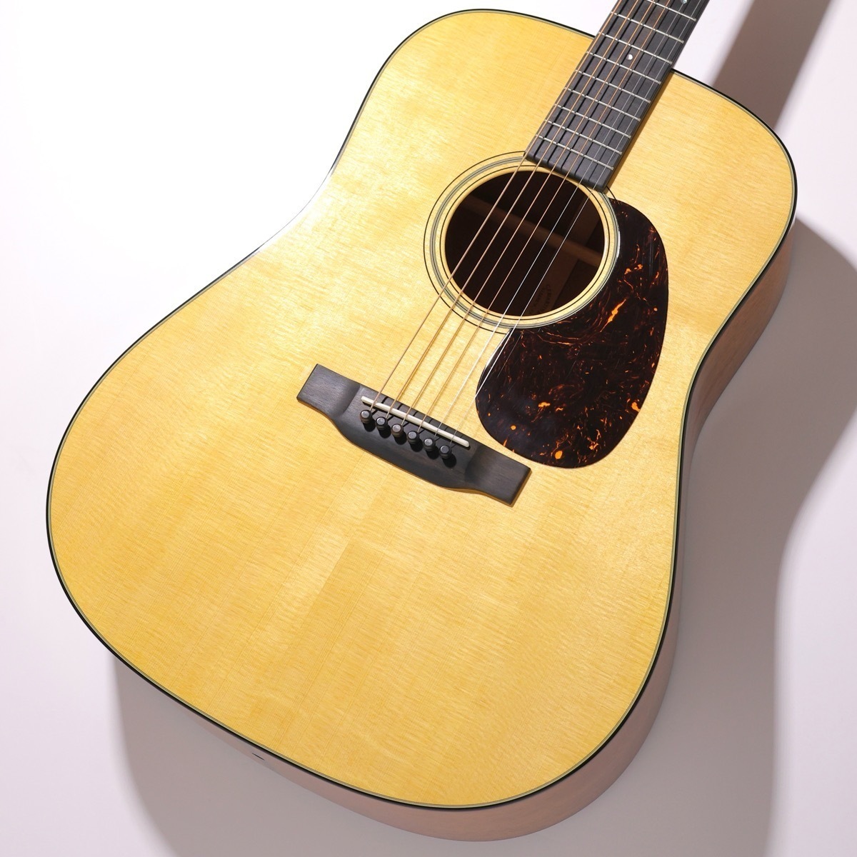 Martin 【特典あり!】D-18 Standard #2986927【マホガニー芳醇サウンド