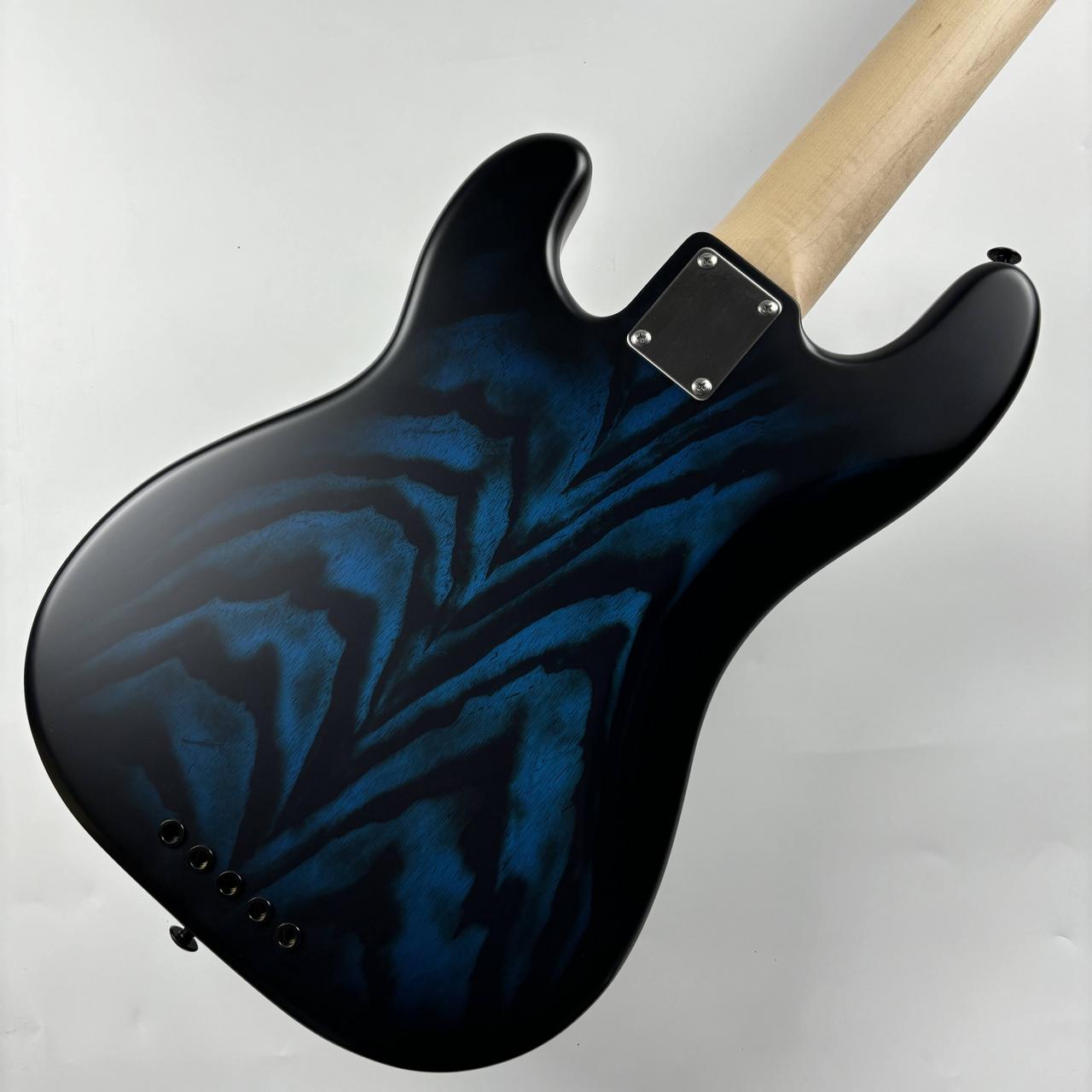 入荷情報】Black Smoker BETA P4 OceanTurQuoiseMetalic｜島村