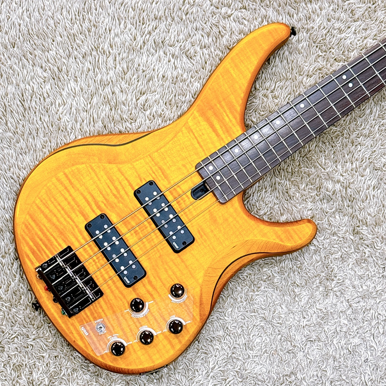 YAMAHA TRBX604FM MAM (Matte Amber) 【アクティブ/パッシブ切替可】