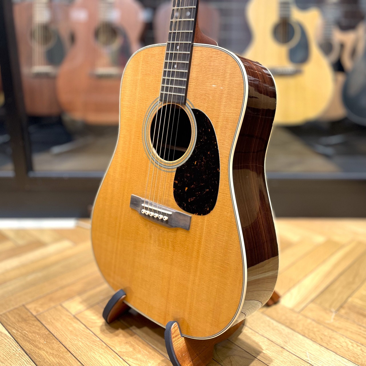 Martin D-28 STANDARD【S/N:2871534】【アクセサリーセット