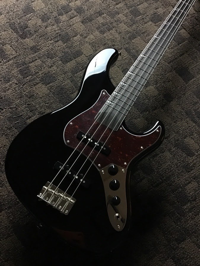 RYOGA Ryoga VAL-BASS Black ジャズベースタイプ ベイクドメイプルネック 【傷あり特価品】【≒3.80kg】（新品特価/送料無料 ）【楽器検索デジマート】