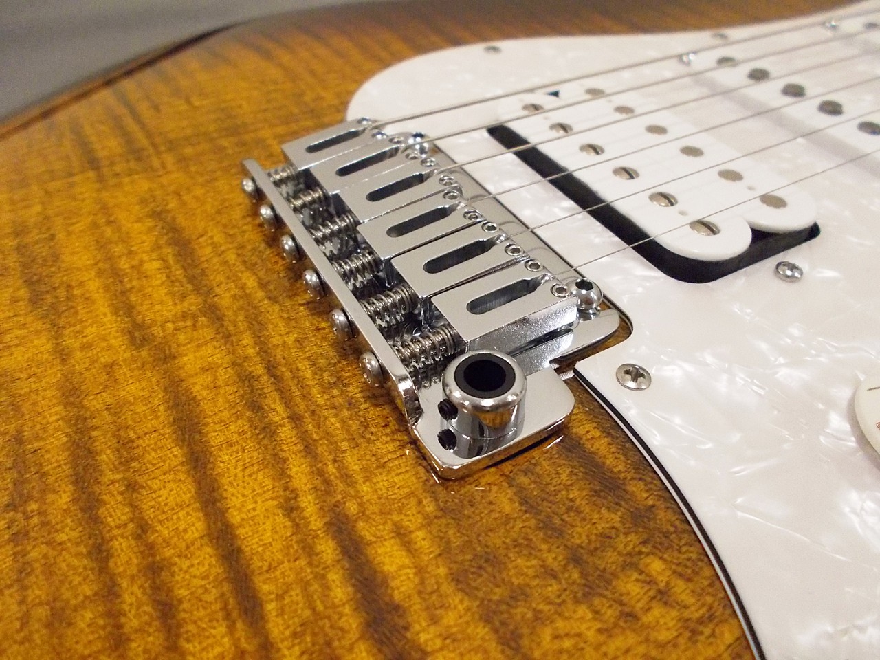 ギター Suhr JST Standard Plus Bengal Burst Suhr Standard Plus Electric Guitar - Bengal Burst with Pau