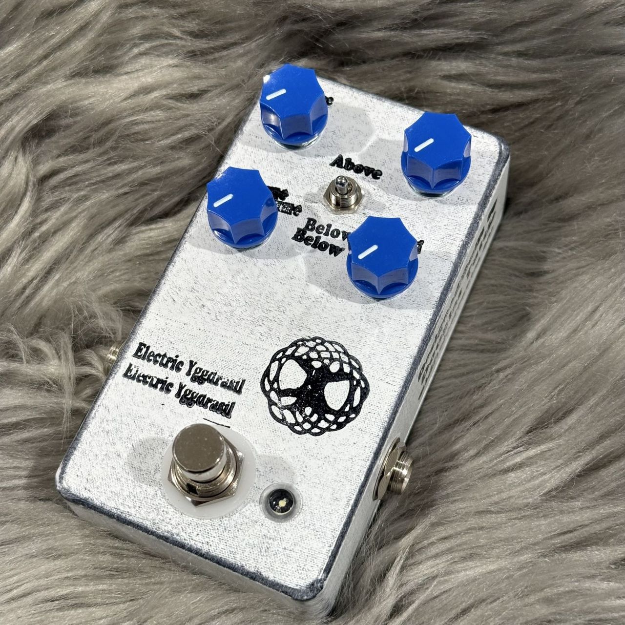 Electric Yggdrasil ギターエフェクター トレモロ エフェクター批評 vol.17 : フェイズ・キャンセルを利用した