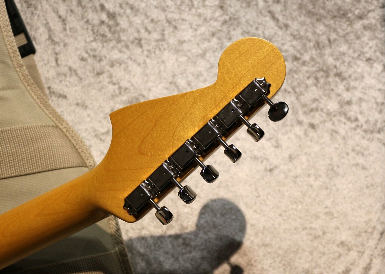 Vanzandt 【特注】JMV-R2 ~Fiesta Red~ #10437 【軽量3.31g