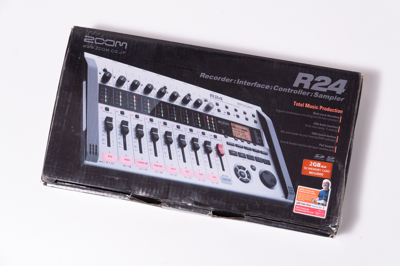 ZOOM R24 マルチトラックレコーダー【GIB横浜】（中古/送料無料