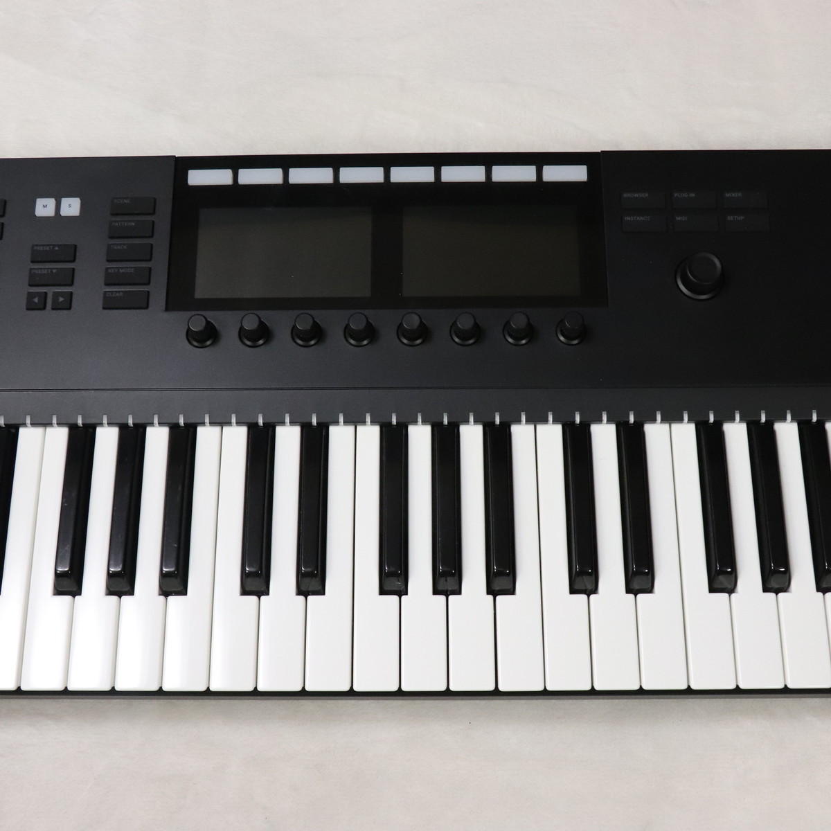 NATIVE INSTRUMENTS KOMPLETE KONTROL S61 MK2 【梅田店】（中古/送料