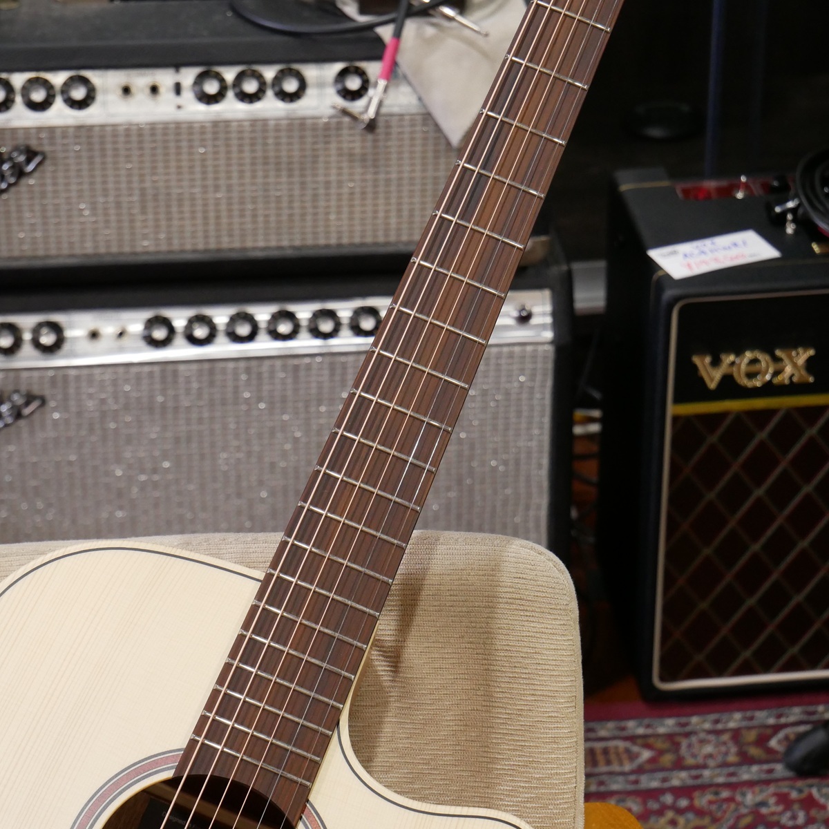 LAG Guitars Tramontane T70ACE / Auditorium Cutaway Electro