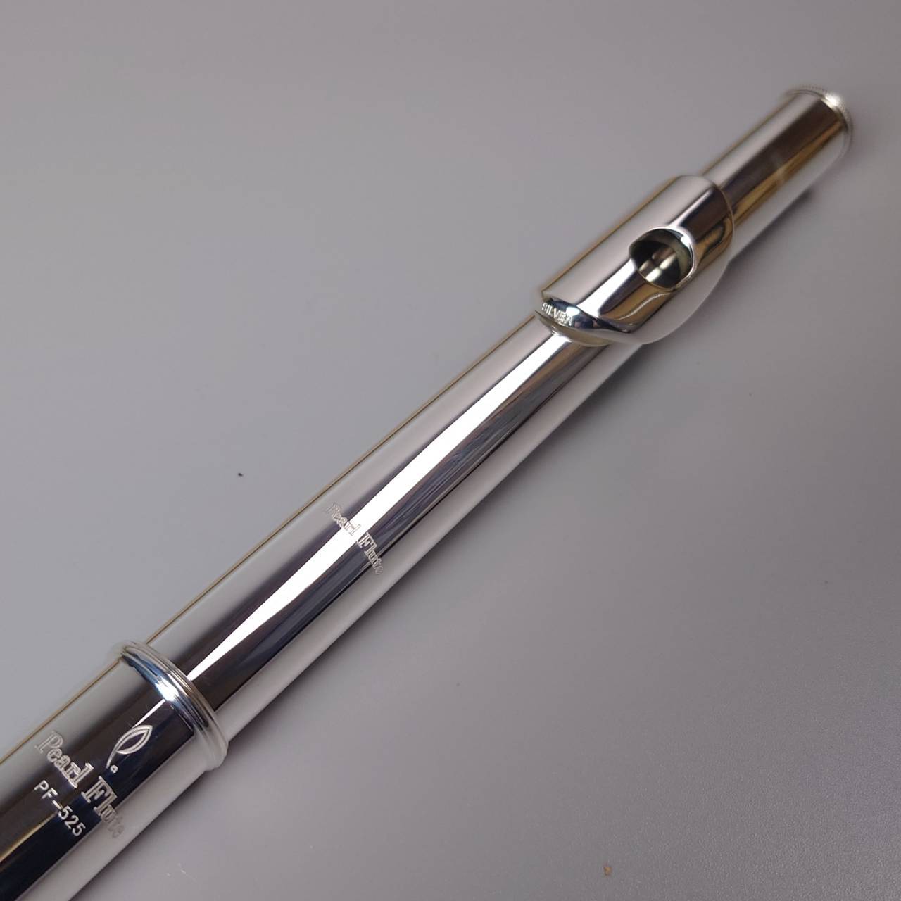 ケース付 パールフルート PF-525 Eメカ リップ銀製 C足部管 【公式通販】