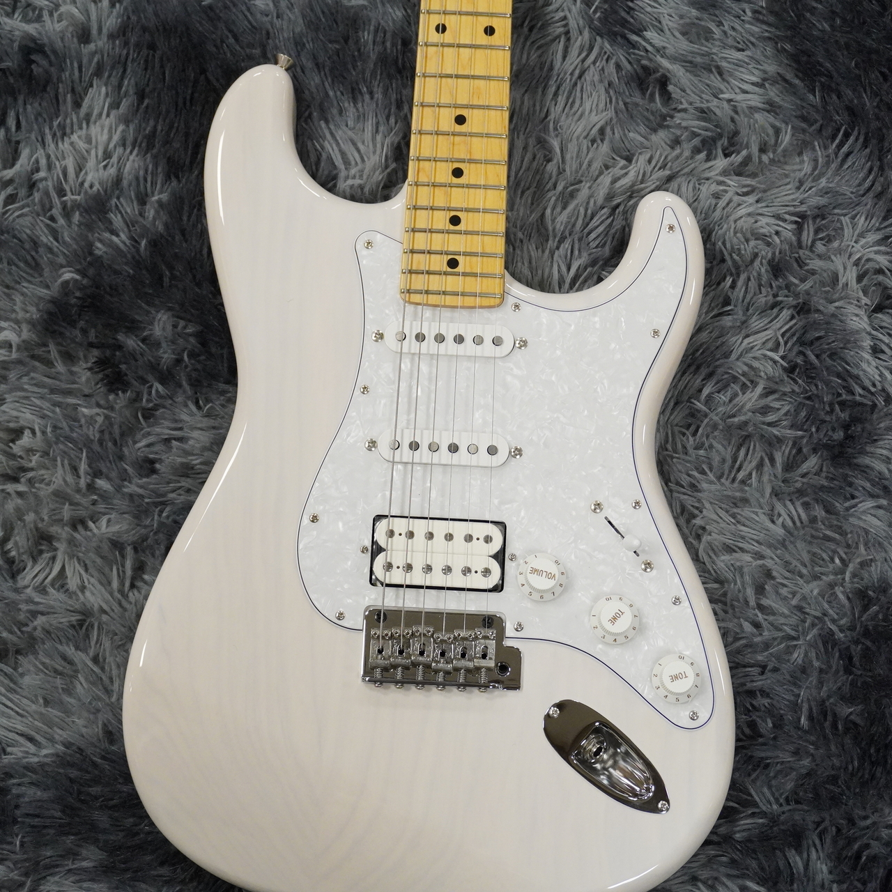 Neo Classic NST110MAH-WB ストラト FUJIGEN [※お取り寄せ商品] FGN NST110MAH WB (White Blonde) Neo