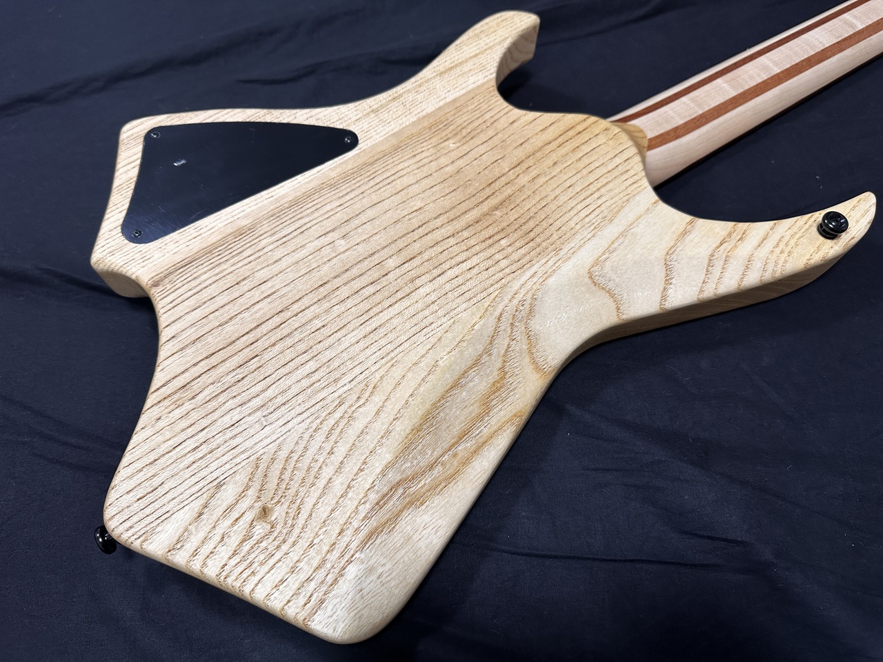 VIKSTROM VSMH-270/Natural(ヴィクストロムギターズ ヘッドレス 7弦