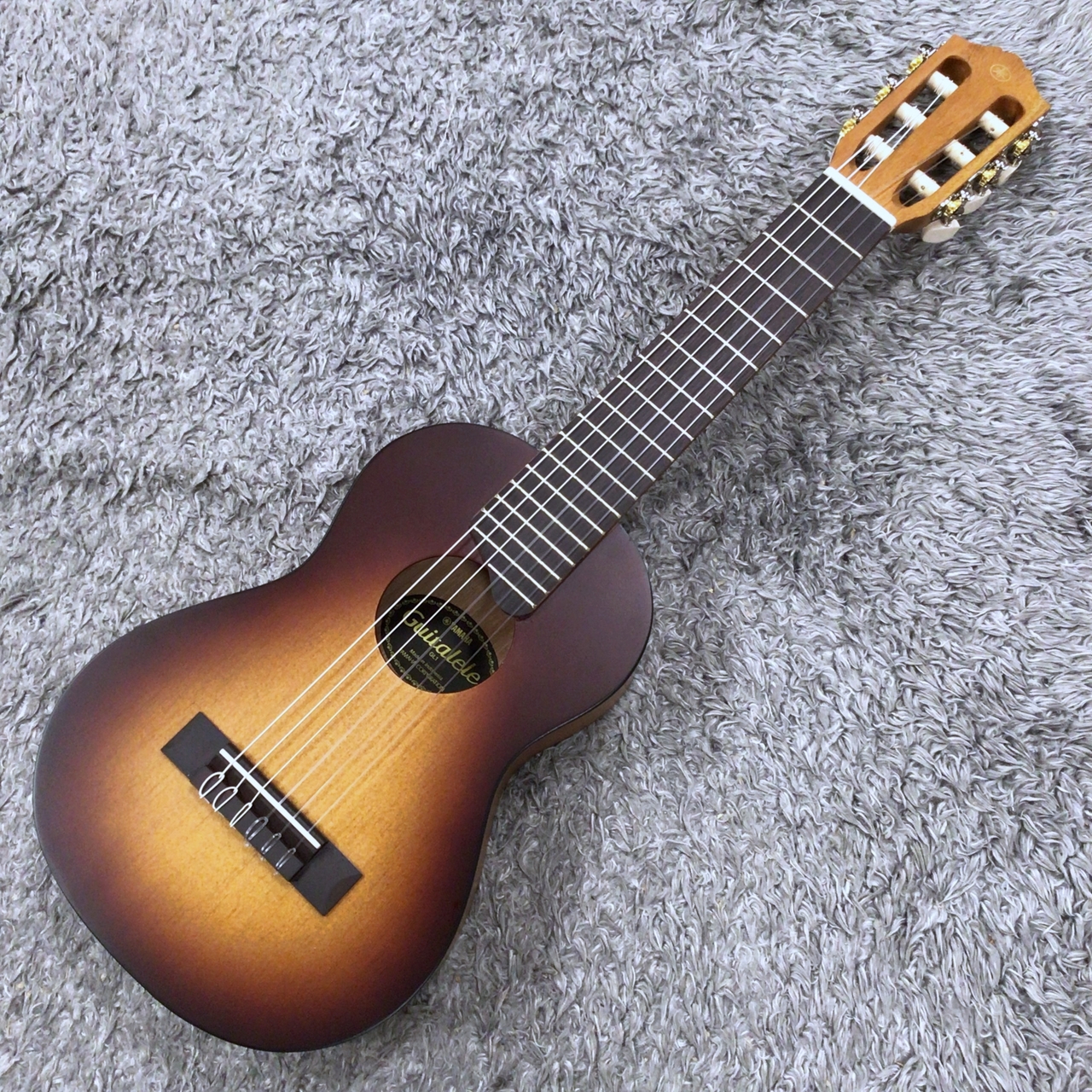 YAMAHA GL1 TBS (Tobacco Brown Sunburst) Guitalele 【ギタレレ