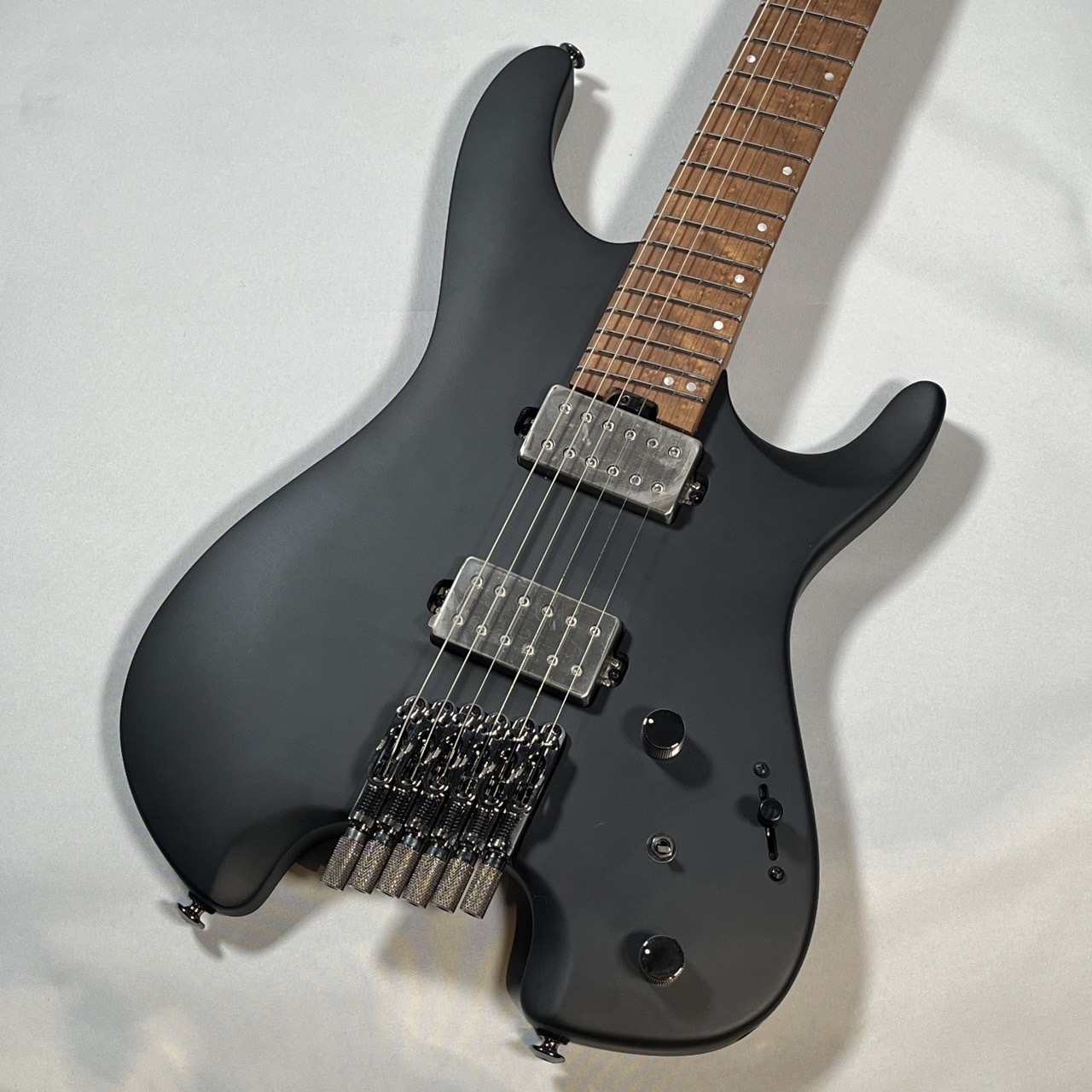 Ibanez QX52-BKF ケース付き Ibanez ( アイバニーズ ) QX52-BKF 送料無料 | サウンドハウス