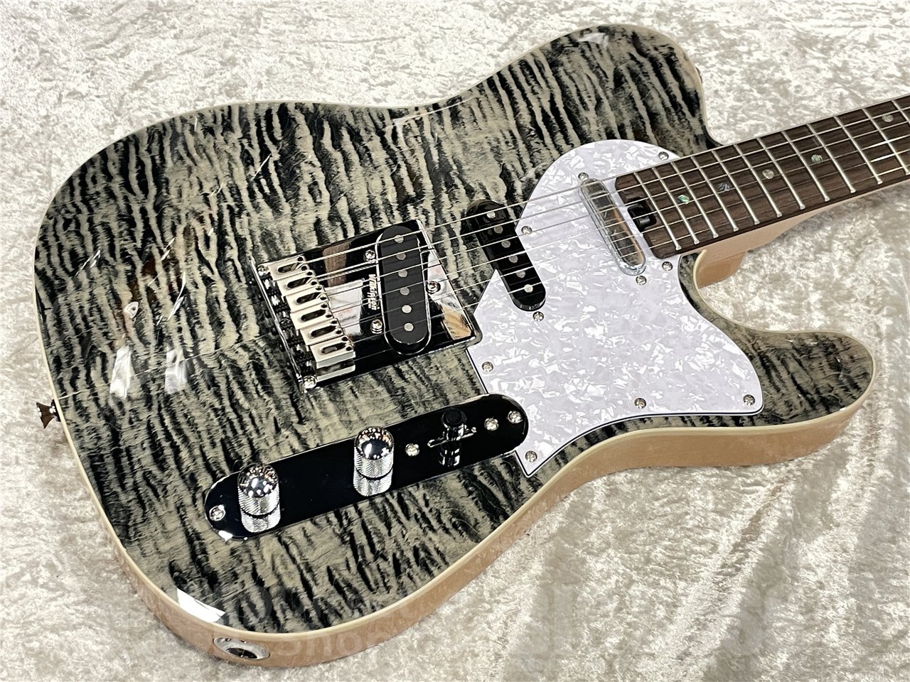 Aria Pro II 615-AE200【Black Diamond】（新品/送料無料