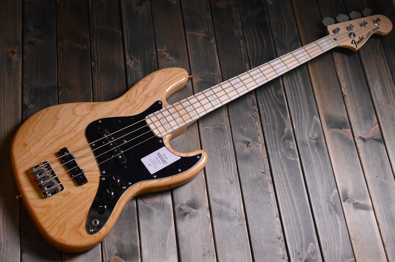 Fender Made in Japan Traditional 70s Jazz Bass Maple Fingerboard