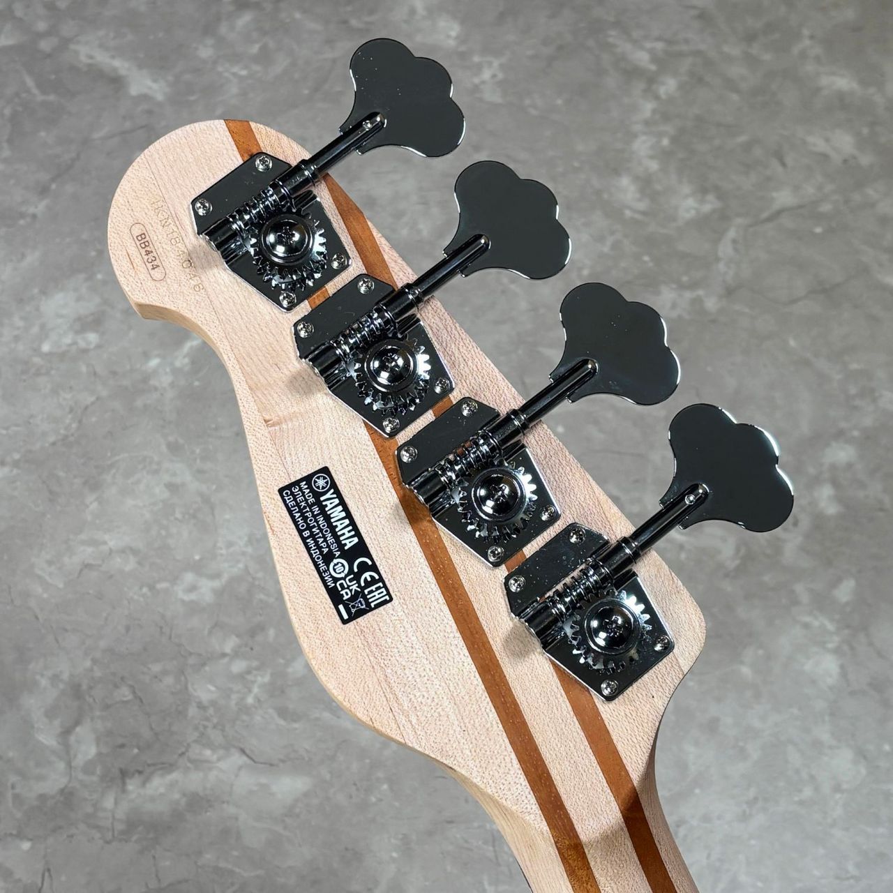 YAMAHA BB434 Ice Blue（アイスブルー）島村楽器限定カラー【現物画像