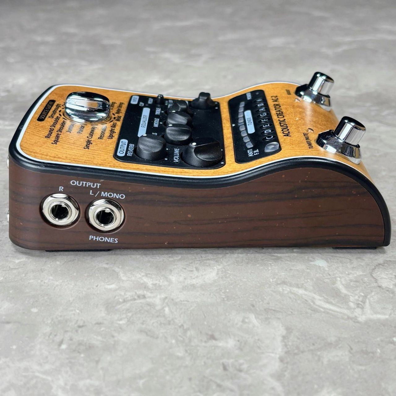 ほぼ未使用品 ZOOM AC-2 アコースティックギター用 プリアンプ ZOOM AC