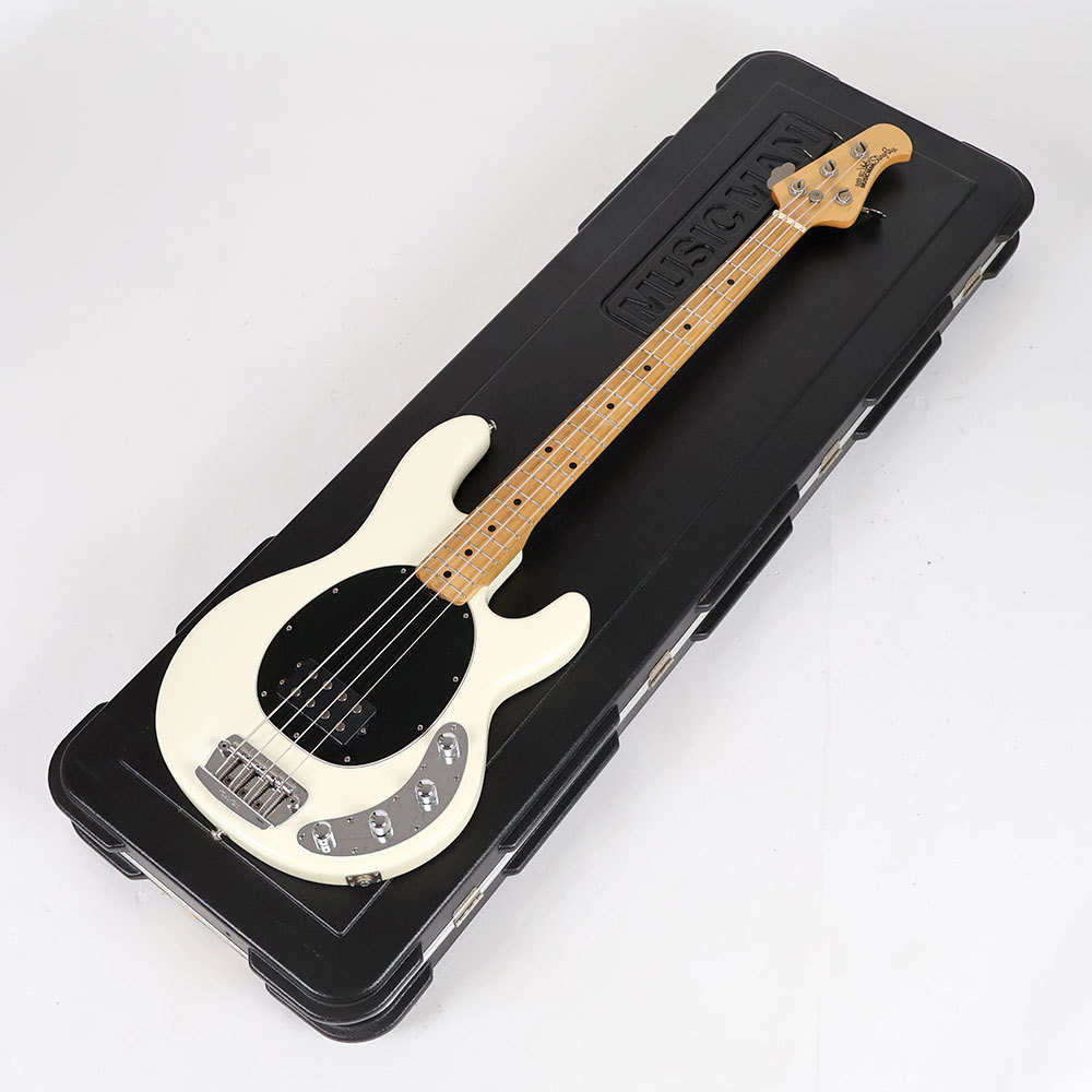 （中古）music man StingRay USA スティングレイ　ベース MUSIC MAN StingRay 【USA 2002年製】（中古）【楽器検索