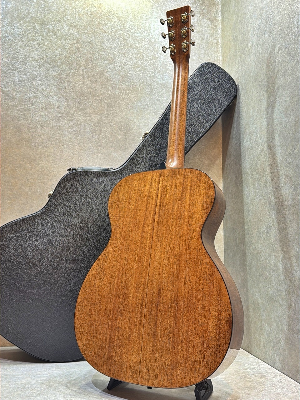 極希少品●ギタロン● 1984年 ニカラグア マナグア製 GUITARRON Martin 【試奏動画あり】CTM 000-18 Adirondack #3011539【温かく芯の