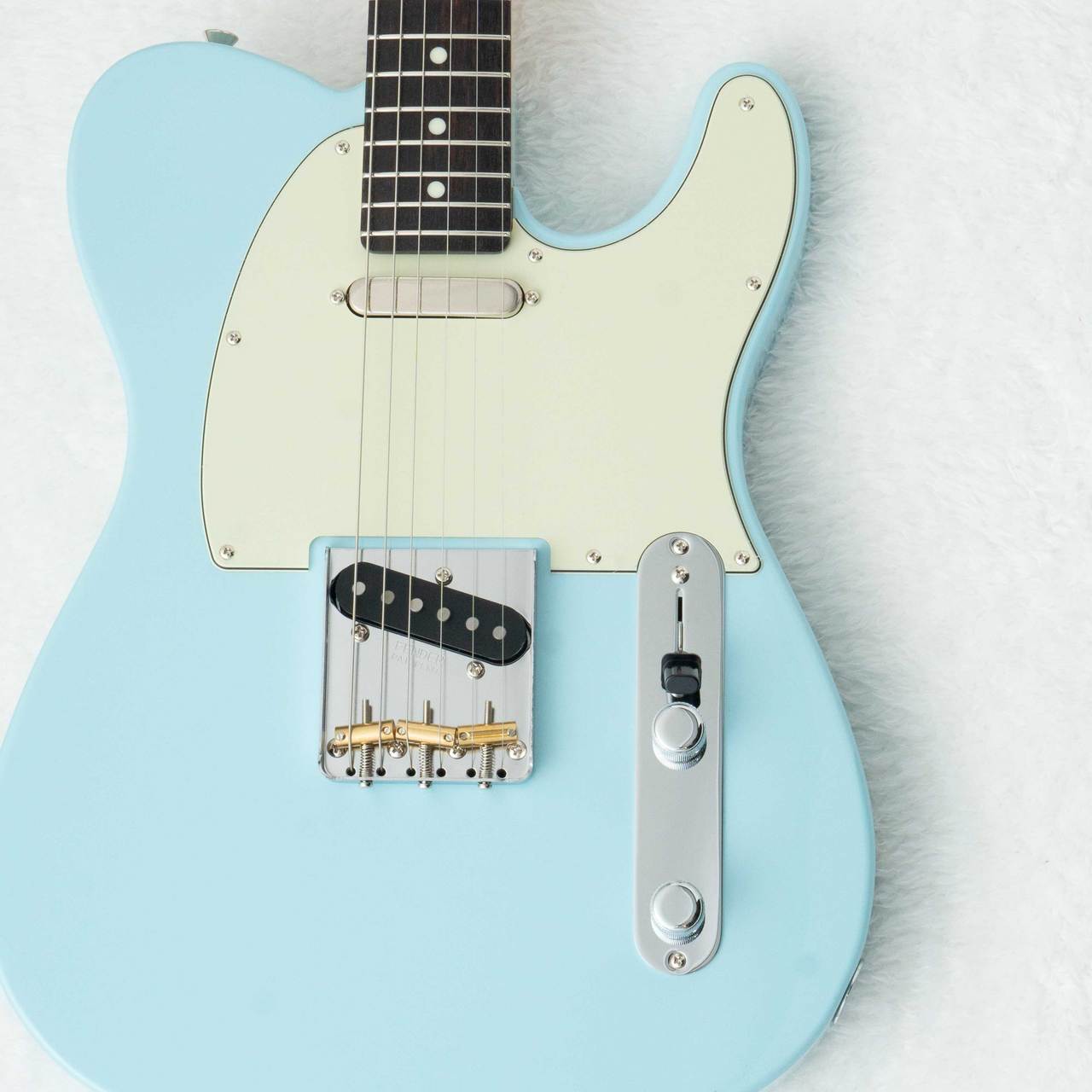 Fender FSR Made in Japan Hybrid II Telecaster Daphne Blue Matching