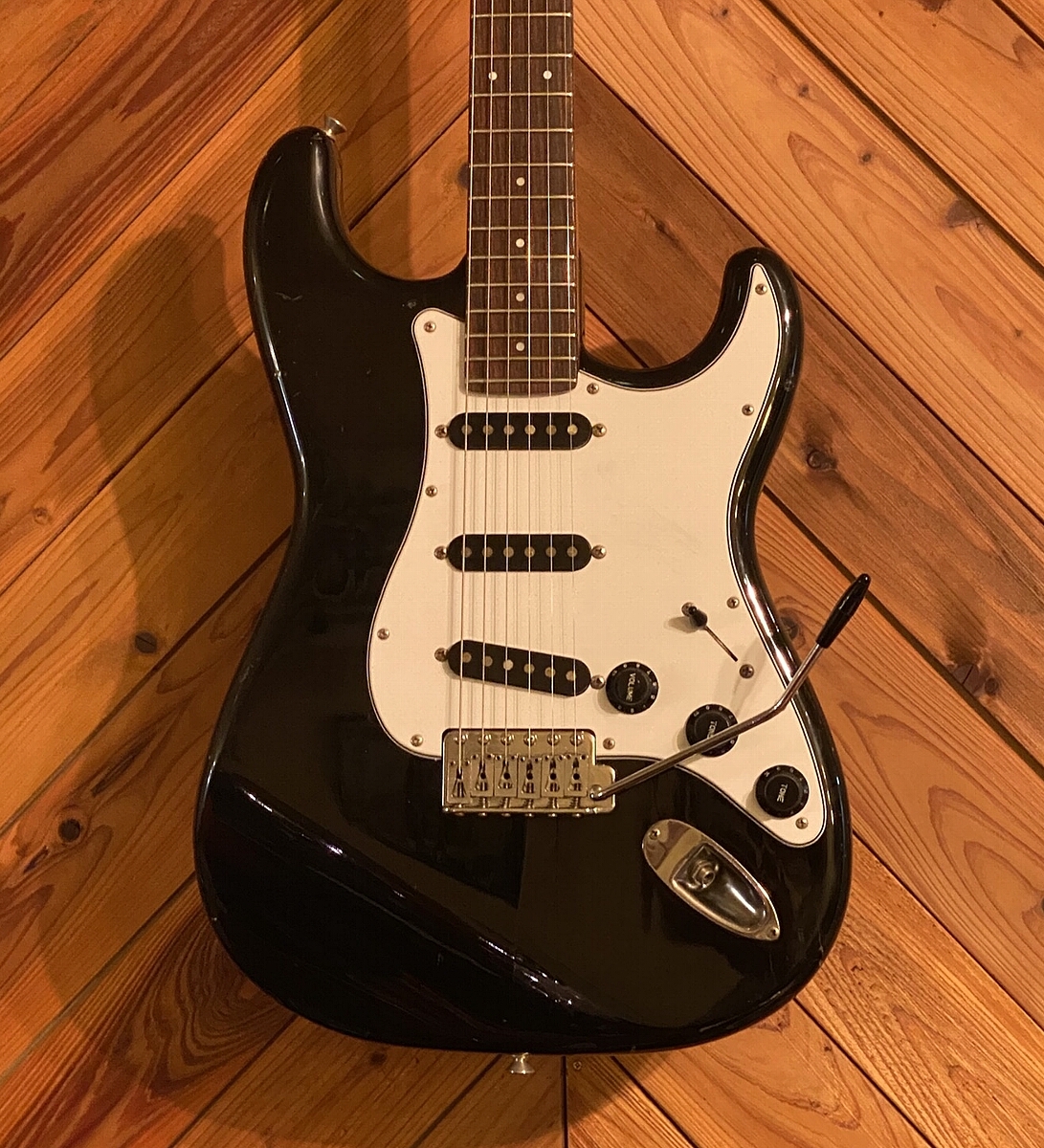 Squier BY Fender ST-501 SQシリアル エレキギター Squier by Fender ST501 BLK （ビンテージ）【楽器検索デジマート】