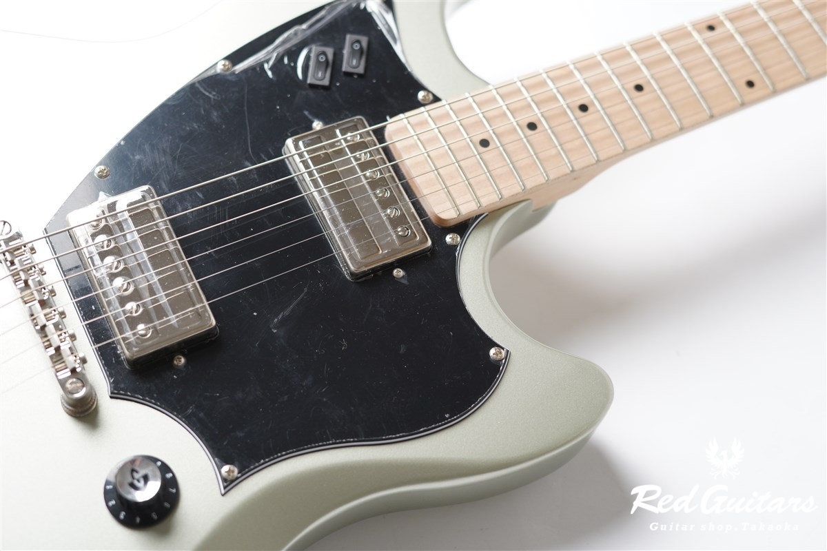 【ほぼ新品】GUILD Surfliner HH Shoreline Mist GUILD SURFLINER HH SHORELINE MIST エレキギター(ギルド サーフ