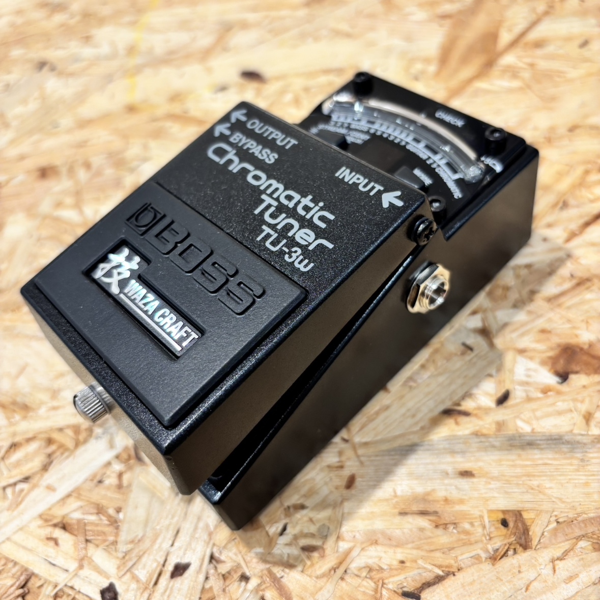BOSS TU-3W(J) Tuner チューナー 技クラフト 日本製 BOSS TU-3W (J