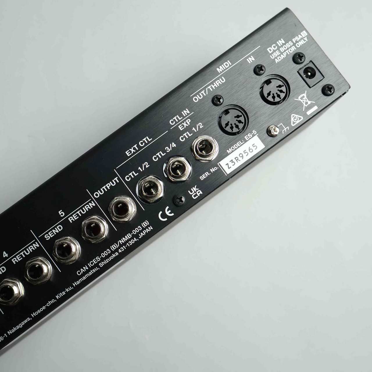 BOSS ES-5 スイッチャー　used アダプタ付き Amazon.com: BOSS Effects Switching System (ES-5) : Musical