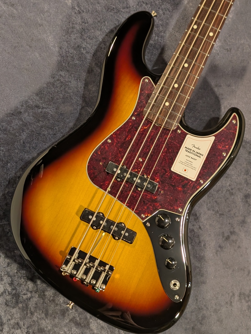 Fender Made in Japan 60s Jazz Bass / 3-Color Sunburst【3.73