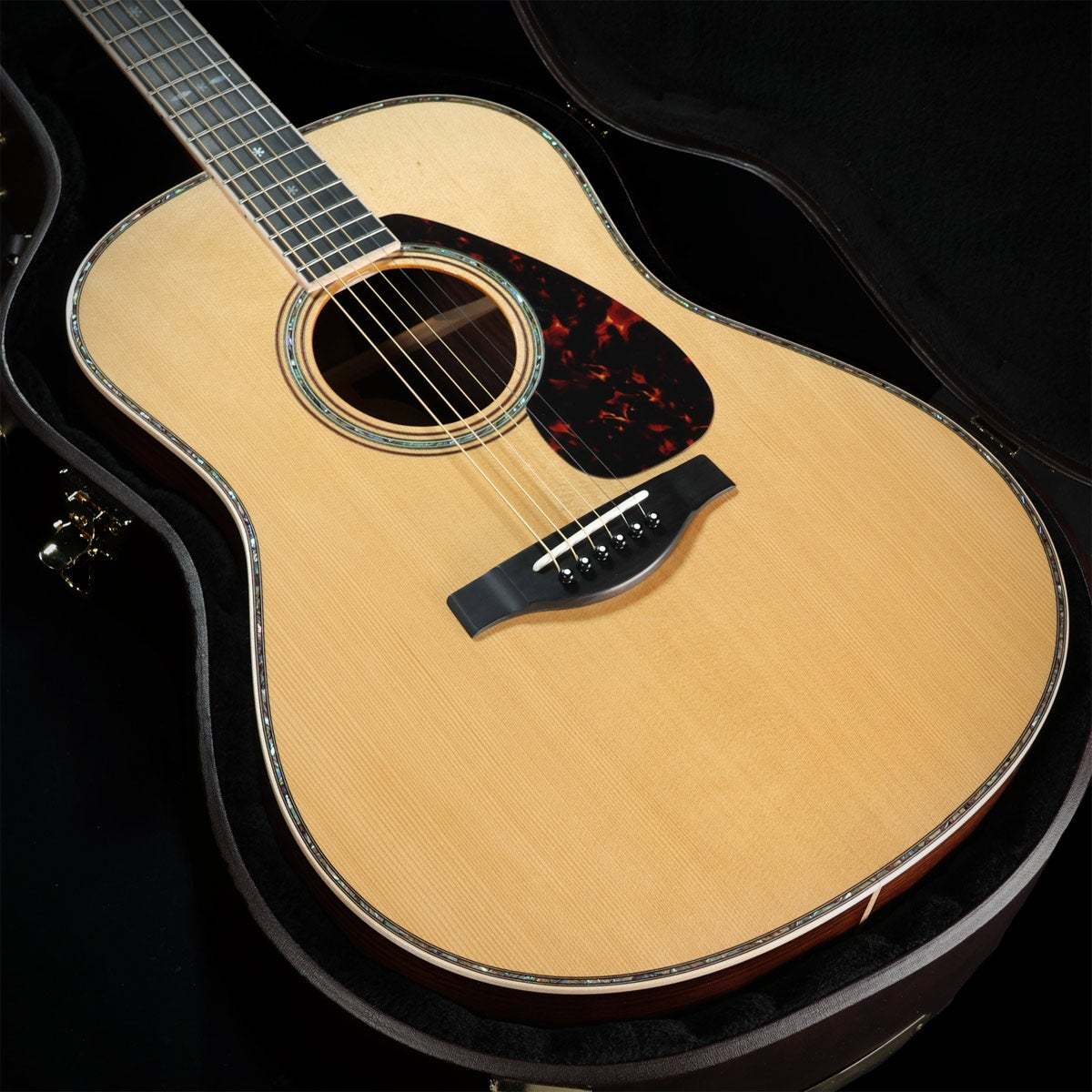 YAMAHA LL36 ARE Natural (NT) Handcrafted 【重量：2.25kg】【S/N