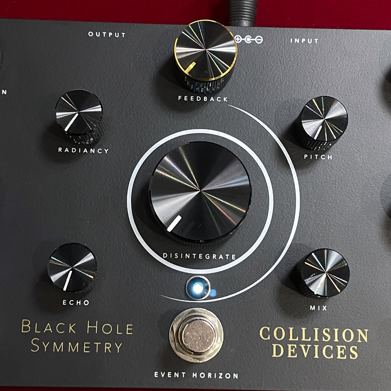 COLLISION DEVICE BLACK HOLE SYMMETRY ディレイ、リバーブ、ファズ