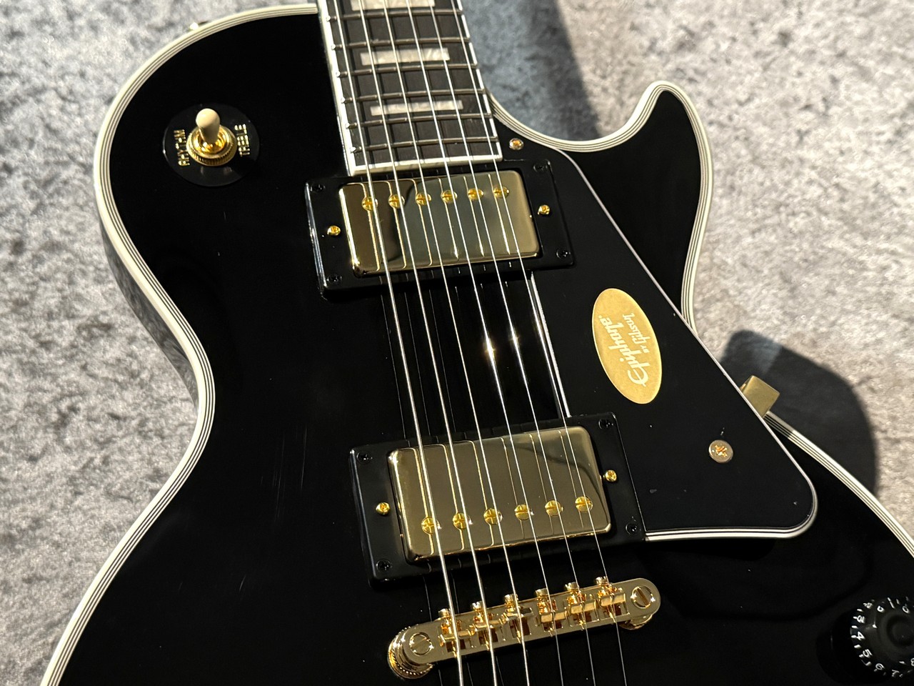 Epiphone Les Paul Custom ~Ebony~ #25091528588 【4.08kg】【エボニー