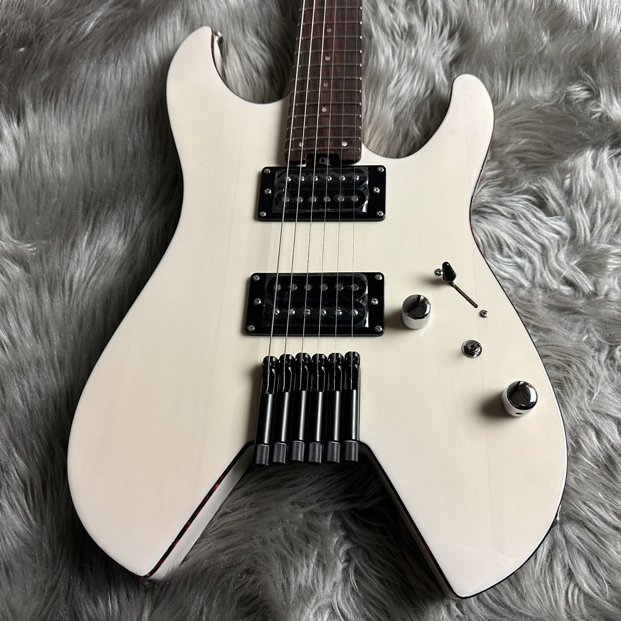 SCHECTER OL-NV-HL/STWH【限定モデル】【現物画像】【最大36回分割無