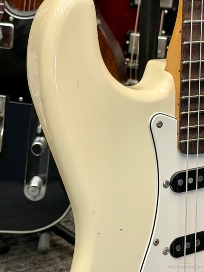 FenderJAPAN ストラトキャスター Eシリアル ST72-65 Fender Japan ST-72 Eシリアル