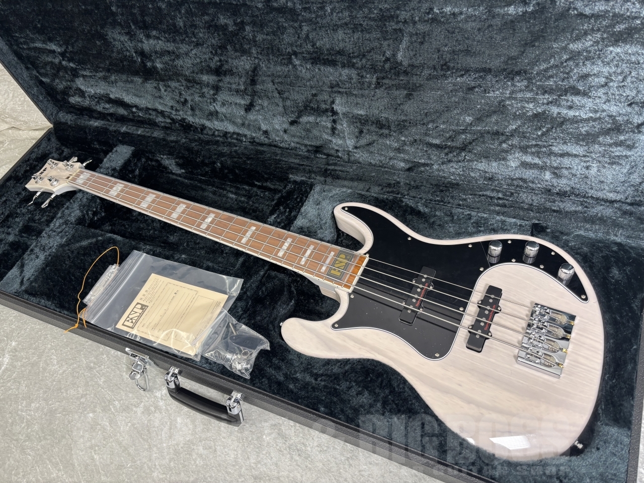 明希 | ESP GUITARS