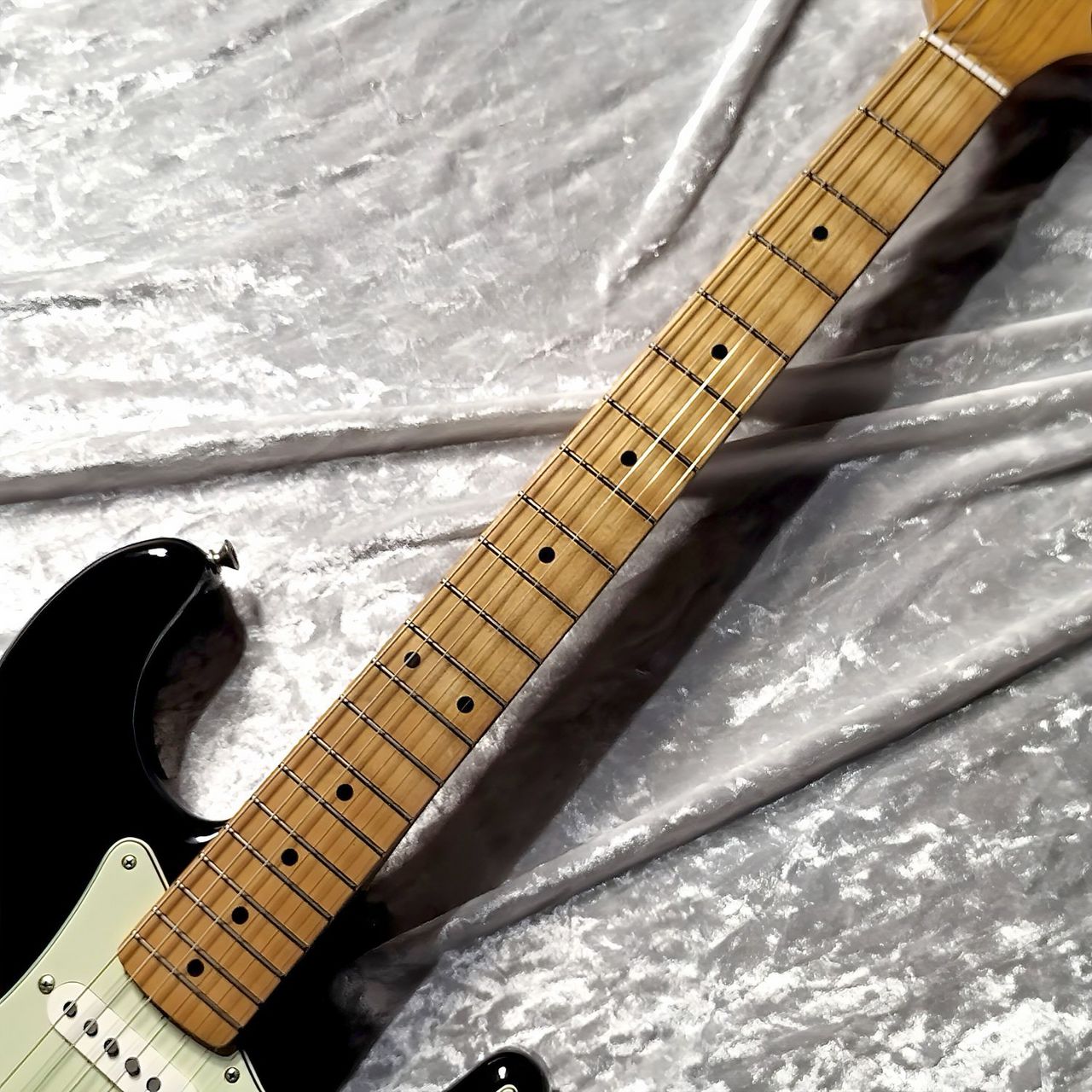 Fender Vintera II Road Worn '60s Stratocaster 期間限定モデル