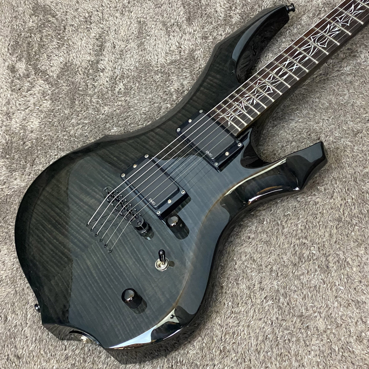 ESP LTD F-400FM フォレスト EMG 81 - portwood.ca