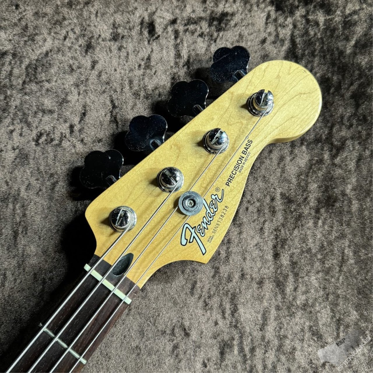 Fender Standard Precision Bass made in Mexico（中古/送料無料 