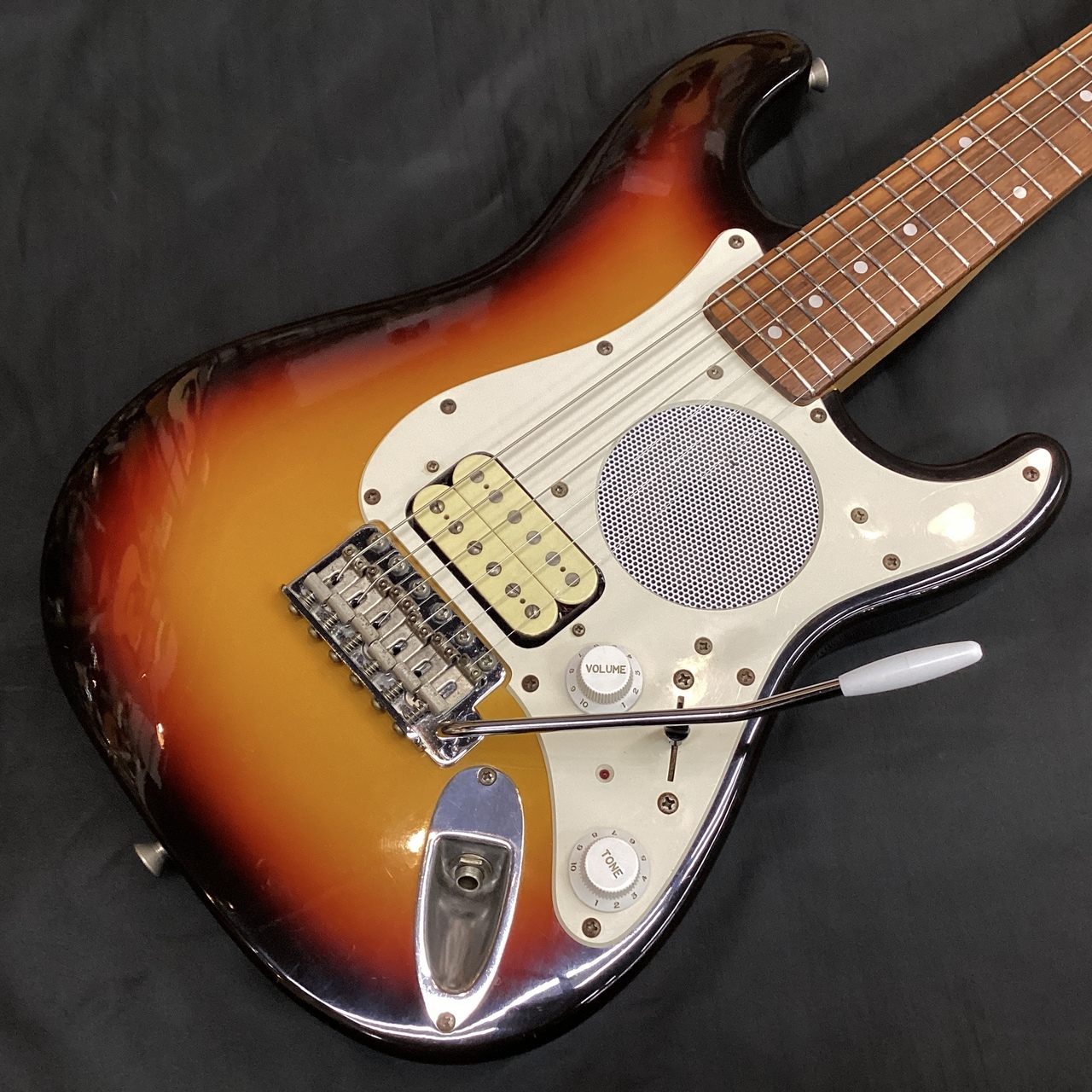 Fender Japan ST-CHAMP(フェンダージャパン ミニギター スピーカー内蔵 