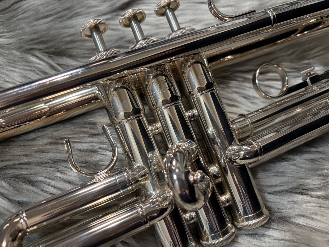 YAMAHA YTR-3335S B♭ トランペットYTR3335S（新品/送料無料）【楽器