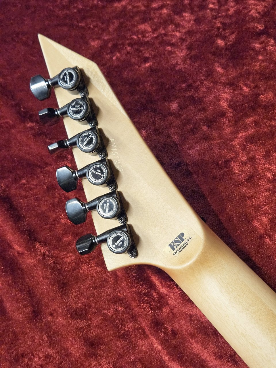 ESP ESP MAVERICK -Black-【ショッピングクレジット無金利対象商品