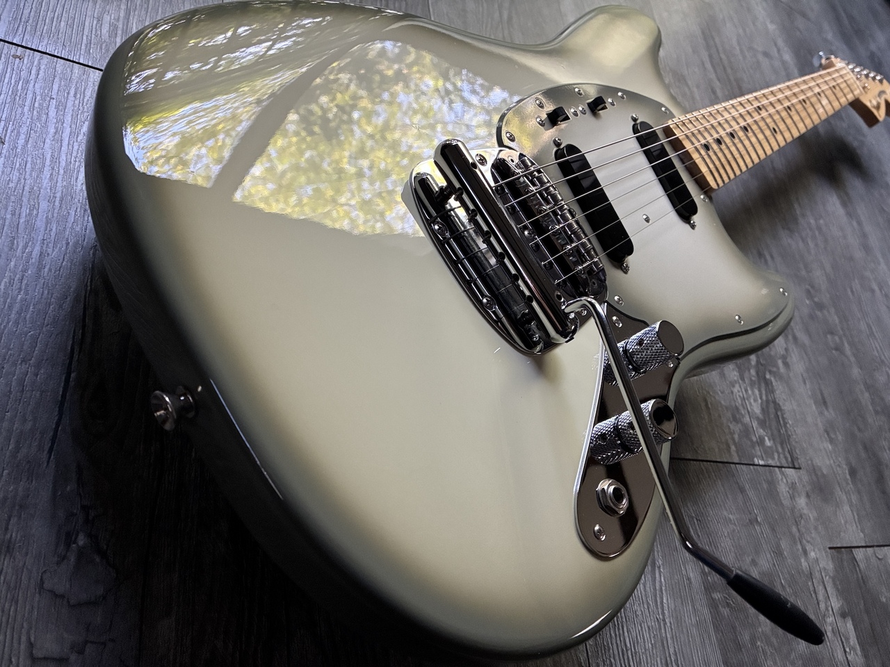 Fender USED Fender LIMITED EDITION MADE IN JAPAN ANTIGUA MUSTANG