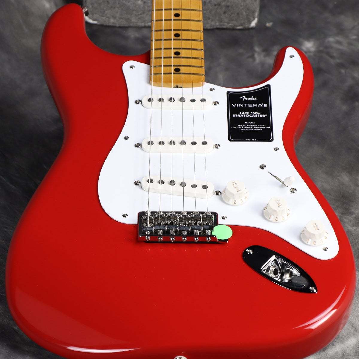 Fender Vintera III Late '50s Stratocaster Maple Fingerboard Dakota