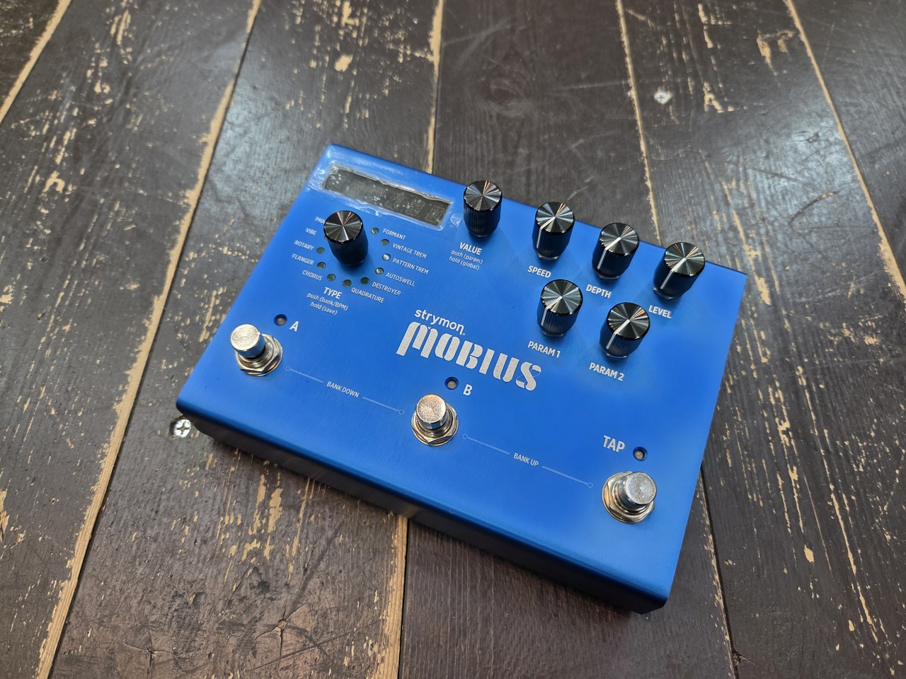 strymon mobius 中古 Strymon Mobius Multi-Modulation Effects Pedal Blue | Guitar Center