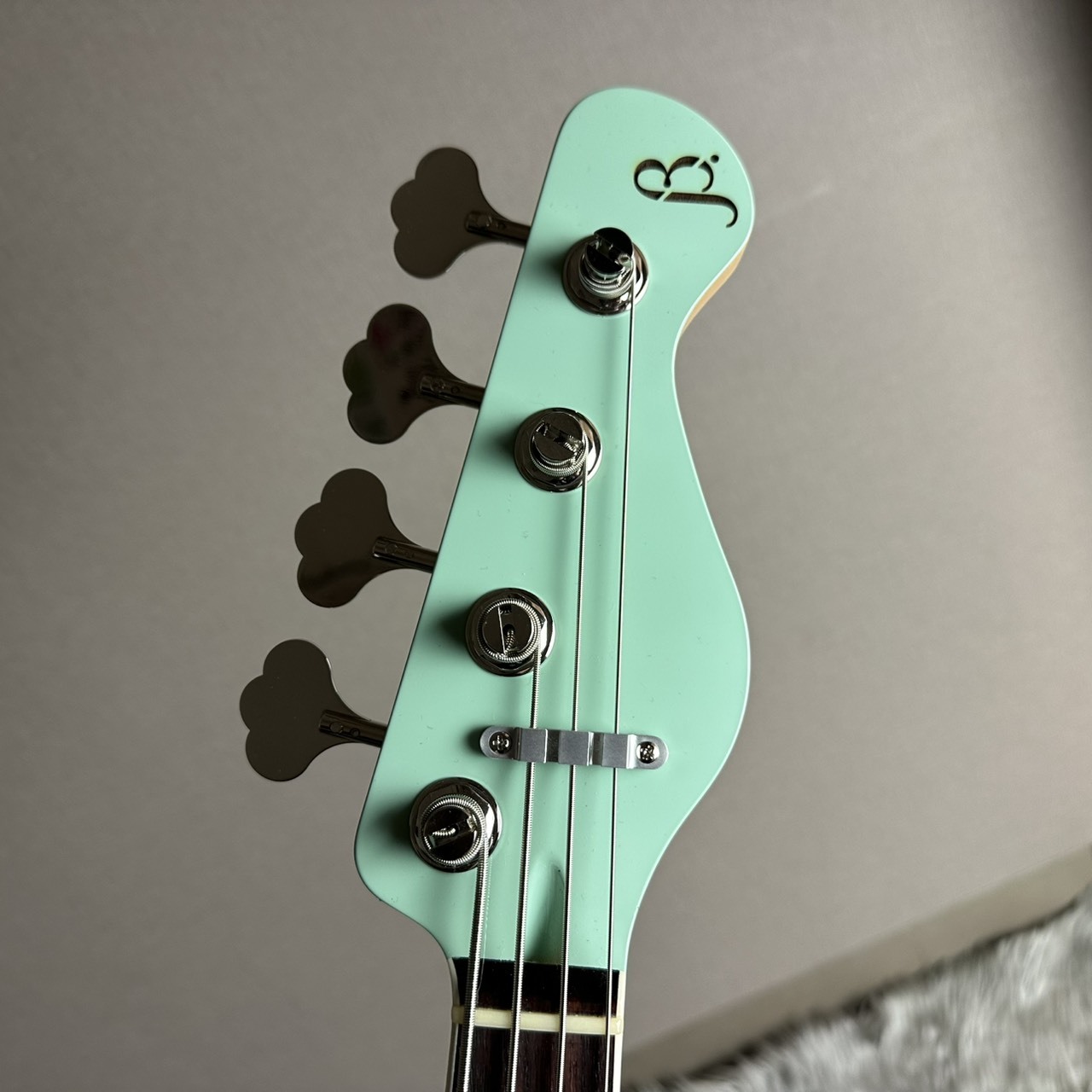 Black Smoker STANDARD SERIES BETA-J4 -Surf Green / Matching Head