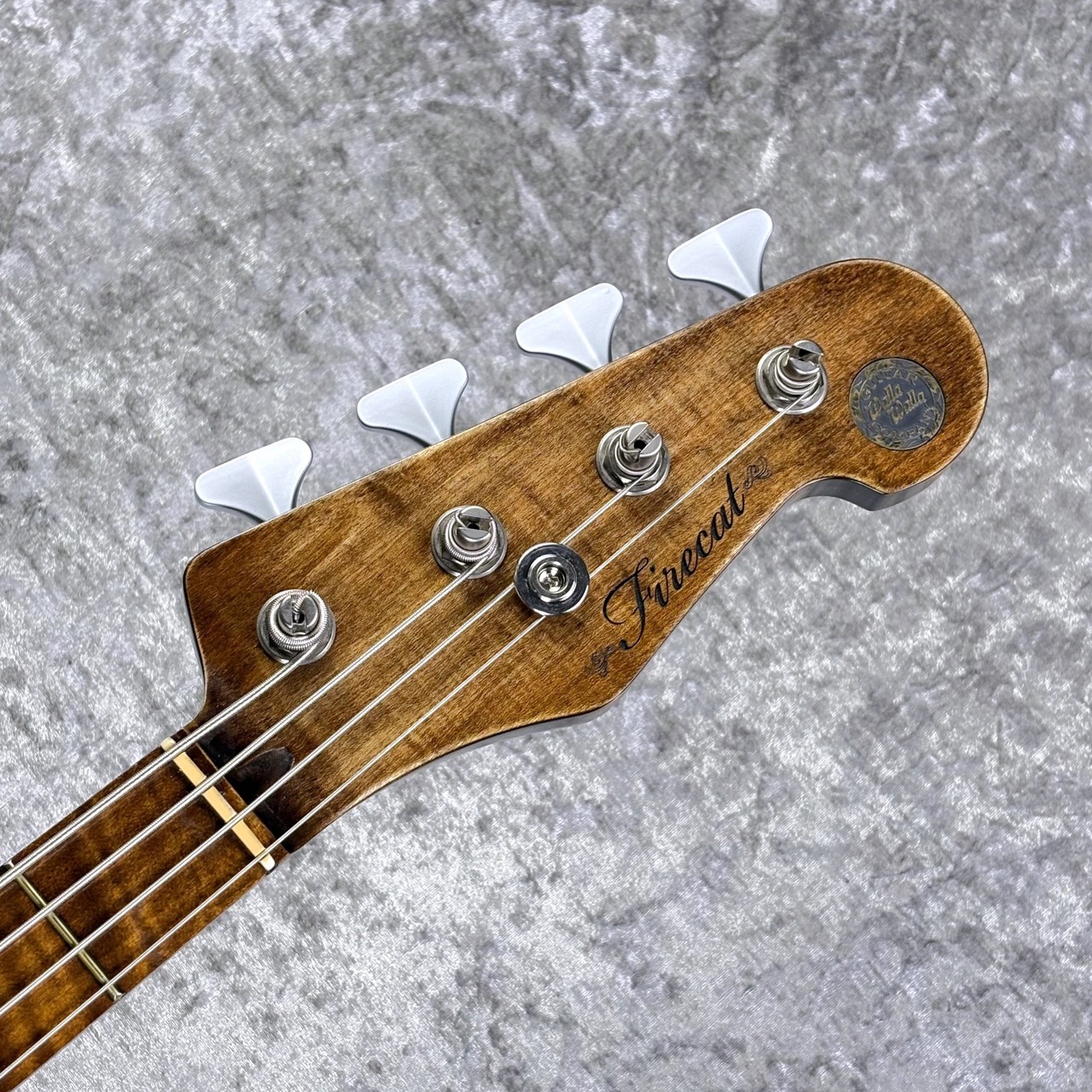 Walla Walla Guitar Company Dry Gin 31ʺ - Maverick Bass Vintage