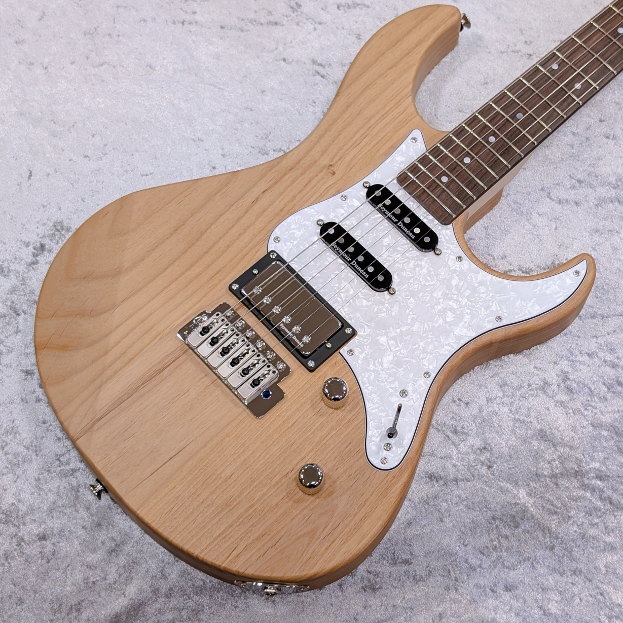 YAMAHA PACIFICA 612V II X / YNS(Yellow Natural Satin)【旧価格